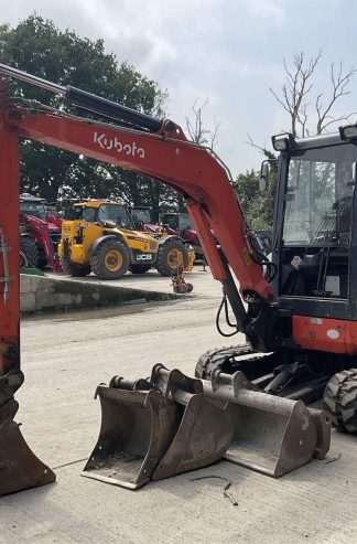 2016 KUBOTA U35-3A3