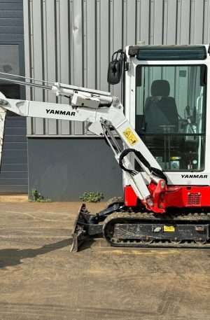 2016 YANMAR SV18X